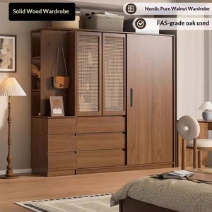 <span class=keywords><strong>Armadio</strong></span> in Legno Massello e Rattan con <span class=keywords><strong>Ante</strong></span> <span class=keywords><strong>Scorrevoli</strong></span>, Stile Mid-century, Colore Noce Puro, Maniglie in Metallo Pieghevoli, Marca Tianyi - Product Image 5