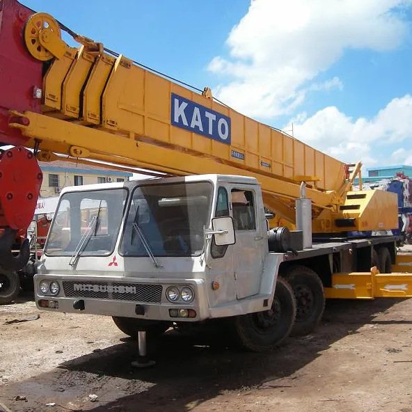 Japan Used Kato NK450 NK500E 45 ton 50 ton Lifting Truck Crane With Low Price