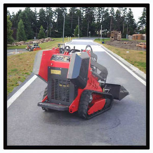 شحن مجاني، لودر انزلاقي صغير MYO صيني معتمد من CE/EPA/EURO 5، مع جرافة وحفار خنادق ومحراث دوار، سعة 0.12 متر مكعب، ضمان لمدة سنة واحدة، جودة عالية - Product Image 5