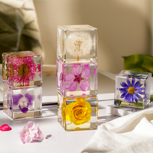 Nhựa Trong Suốt Khối Bất Rose Bảo Quản Trong Acrylic Lucite Wedding Quà Tặng Hoa Cho Valentine Của Ngày Handmade Nhựa Thủ Công Mỹ Nghệ - Product Image 6