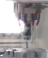 Haute qualité HMC630 Horizontal CNC fraiseuse automatique vis à billes hydraulique robuste contrôle Centre d'usinage en option
