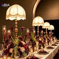 Lampe LED rechargeable en métal LEDA, centre de table doré pour mariage, dîner, événements et fêtes