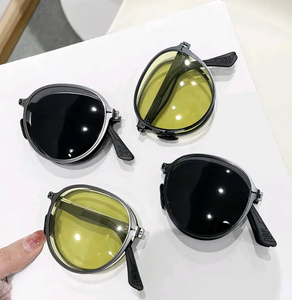 Nuevas <span class=keywords><strong>gafas</strong></span> de sol plegables de metal polarizadas para hombres que conducen día y noche lentes fotocromáticas mujeres <span class=keywords><strong>gafas</strong></span> de sol polarizadas - Product Image 4