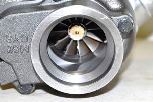 Turbo turbocompresor T3/T4 híbrido T04B 0,60 A/R COLD T3 0,63 A/R válvula de descarga interna - Product Image 6