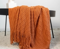 Moderner Landhaus-Stil Karierte Strick-Sofadecke Bettdecke Einweg Geometrisches Muster 100% Polyester für Frühling Sommer Gästehaus