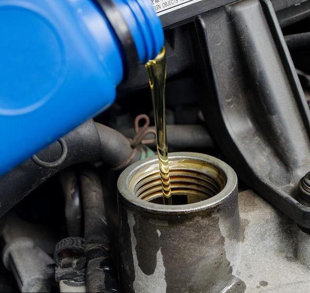 Full Synthetic Heavy Duty Diesel Engine Oil