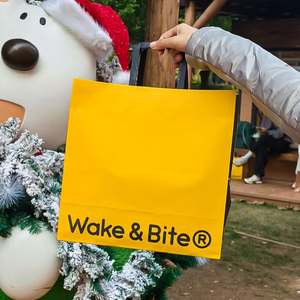 Bolsa de Papel Kraft Desechable Ecológica y Resistente a la Grasa para Envasado de Comida Rápida, para Sándwiches, Pollo Frito y Hamburguesas - Product Image 3