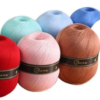 Vente populaire haut de gamme en coton de soie printemps et été fil de dentelle pur coton fil fin t-shirt fil pour crocheté à la main
