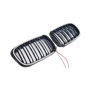 Parrilla Delantera de Repuesto para BMW E46 Serie 3, Doble Línea LED, Negro Brillante - Product Image 3