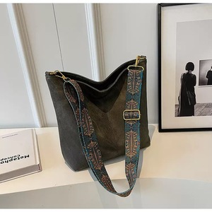 2026 New Arrival Minimalist Niche Design Shoulder Bag for Women Large Capacity Crossbody <b>Tote</b> Bag with Logo Fashionable Handbag - Product Image 6