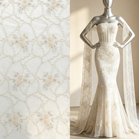 Tissu en mousseline Yoryu A076 avec motif quadrillé ondulé et broderie florale de perles et de sequins pour robes de mariée et de demoiselles d'honneur légères