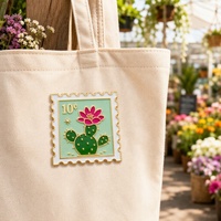 Épingles de revers populaires et magnifiques, cadeaux souvenirs, vente en gros, logo personnalisé, motif végétal, forme carrée, épingles en émail dur motif cactus de dessin animé