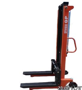 Shanghai Gp 1.5 टन हाथ हाइड्रोलिक स्टेकर ट्रक, लिफ्ट ऊंचाई 3000 मिमी - Product Image 1