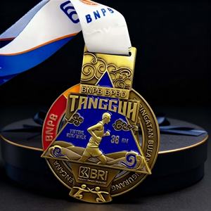 Medalla Deportiva Personalizada de Fábrica en 3D, de Aleación de Oro, Plata, Cobre y Zinc, para Fútbol, Baloncesto, Maratón, Carreras, con Cinta - Product Image 1