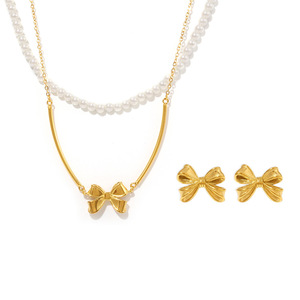 Ensemble de boucles d'oreilles collier en acier inoxydable or 18 carats perle d'eau douce double couche avec nœud en forme de coeur chaîne à maillons tendance pour cadeaux - Product Image 2