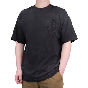 T-shirt Streetwear lourd avec logo et image T-shirt personnalisé à épaules tombantes pour hommes Impression de T-shirt - Product Image 1