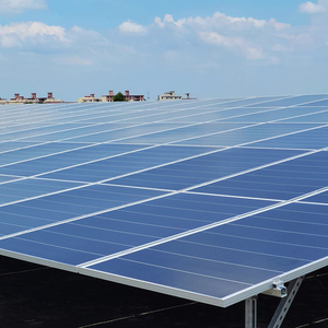 <span class=keywords><strong>Kit</strong></span> <span class=keywords><strong>de</strong></span> Sistema Solar Híbrido <span class=keywords><strong>de</strong></span> 24000W con 44 <span class=keywords><strong>Paneles</strong></span> <span class=keywords><strong>Solares</strong></span> <span class=keywords><strong>de</strong></span> 580W, Inversor <span class=keywords><strong>de</strong></span> 24kW y Almacenamiento <span class=keywords><strong>de</strong></span> Batería <span class=keywords><strong>de</strong></span> 40kWh <span class=keywords><strong>para</strong></span> Uso Comercial - Product Image 3