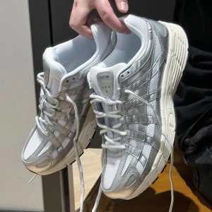 รองเท้าวิ่งผู้ชายคุณภาพพรีเมียมปี 2026 น้ำหนักเบา ระบายอากาศได้ดี สวมใส่สบาย พื้นรองเท้า EVA พื้นยาง เหมาะสำหรับทุกฤดูกาลและทุกพื้นผิว - Product Image 1