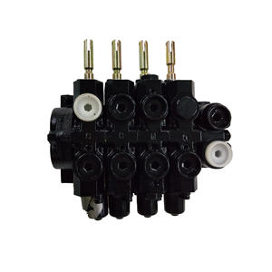 Vanne de commande directionnelle hydraulique quatre voies Clark 8113654 pour chariot élévateur à moteur 315 bars 100 L/min - Product Image 5