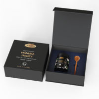 Emballage de boîte de luxe et 500g Unique faveurs de mariage verre noir miel abeille Pot Pot avec couvercles louche en bois personnalisé