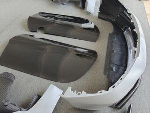 Adatto per l'upgrade GT3RS <span class=keywords><strong>modello</strong></span> <span class=keywords><strong>911</strong></span> <span class=keywords><strong>Porsche</strong></span> Kit parafango anteriore in fibra di carbonio - Product Image 3