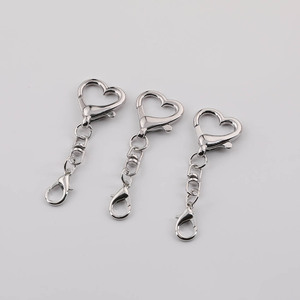 Cadena con hebilla metálica en forma de corazón, accesorios para bolsos DIY, gancho conector de aleación de zinc plateado para joyería artesanal hecha a mano - Product Image 1