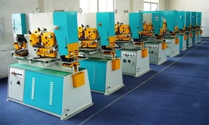 Máquina Punzonadora, Cizalladora y Cortadora Hidráulica de Hierro de Alta Precisión CNC <span class=keywords><strong>Serie</strong></span> Q35y-25 120T - Product Image 5