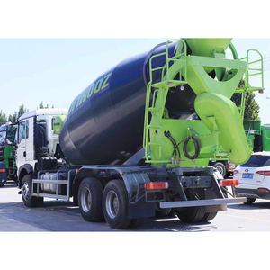 豪沃中国重汽 12 立方米 340 马力 8x4 水泥运输移动式搅拌车，状况完美，出售混凝土搅拌车 - Product Image 3