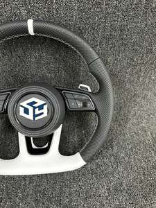 Volant de voiture en cuir et fibre de carbone, <span class=keywords><strong>prix</strong></span> de gros usine, pour <span class=keywords><strong>Audi</strong></span> A3 A4L A5 A6L A7 Q8 TT <span class=keywords><strong>R8</strong></span> - Product Image 5
