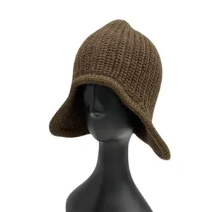 Topi rajut wanita, grosir uniseks warna polos elastis topi panjang kustom Earflap musim dingin topi Beanie rajut
