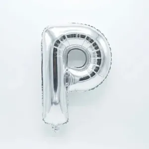 ลูกโป่งโลหะรูปตัวอักษร P สีโรสโกลด์ ตกแต่งอย่างหรูหรา - Product Image 1