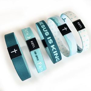 Bracelet en tissu tissé tendance, personnalisé, 100 % polyester, extensible, avec puce NFC, pour festival – Vente chaude - Product Image 1