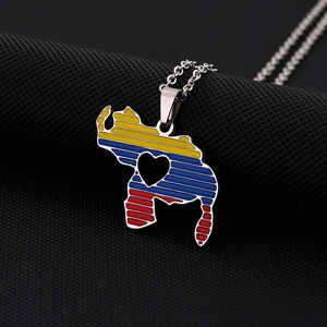 Collar de Cadena con Mapa de Venezuela Esmaltado en Acero Inoxidable HY, Chapado en Oro de 18K, con Colgante de Mapa de la Bandera Nacional Venezolana - Product Image 6