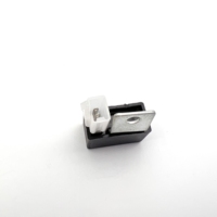 Pièces de rechange de Moto 12V redresseur régulateur de tension pour Honda Wallaroo Peugeot Fox 103 SPX RCX MBK 51