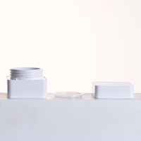 Pots en plastique PP personnalisés 5g à 50g mini conteneurs en blanc noir et transparent pour gel UV et crème pour les yeux