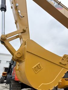 รถขุดมือสอง Caterpillar 323D2L เครื่องยนต์ 3066 DI น้ำหนัก 23 ตัน ระบบไฮดรอลิก รถตักดินแบบตีนตะขาบ ปั๊มเกียร์บ็อกซ์ ผลิตในญี่ปุ่น สภาพดี - Product Image 4