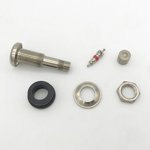 Válvula de Neumático TR416 de Latón Niquelado para Automóviles de Pasajeros y Camionetas Ligeras - Product Image 4