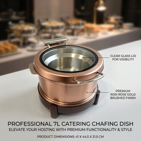 Plat de service cylindrique en acier inoxydable couleur or rose avec couvercle en verre et support imitation bois pour événements