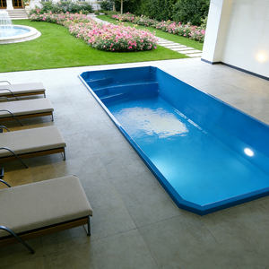 Piscina con desbordamiento, piscina blanca, seguridad para piscinas, mosaico para piscinas, arte para piscinas, piscina en la azotea, bomba para piscina, piscina de fibra de vidrio - Product Image 1