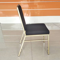 Chaise d'hôtel empilable en métal pour restaurant, mariage, banquet, usage domestique - Chaise de salle à manger commerciale avec dossier rembourré et capitonné