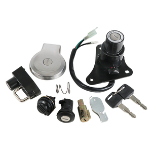 Moto Coperchio Del Serbatoio Del Carburante Serratura Del Tappo Con Interruttore di Blocco di Accensione PER <span class=keywords><strong>Yamaha</strong></span> XV125 <span class=keywords><strong>VIRAGO</strong></span> 125 XV250 <span class=keywords><strong>250</strong></span> - Product Image 1