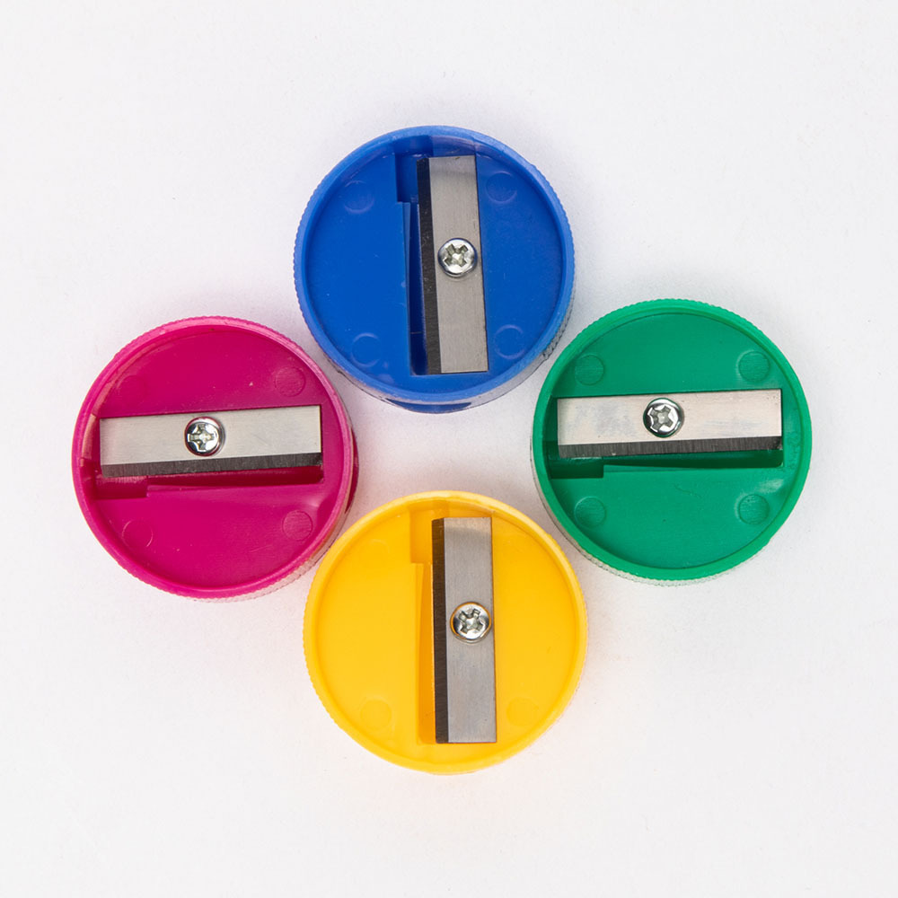 Qualité et quantité assurées industrielle monotrou base fantaisie en plastique taille-crayon de style