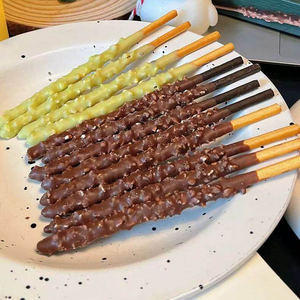 Pock Cocoa <strong>Nibs</strong> Nut &amp; Grain Biscuit Sticks with Whole Wheat &amp; Quinoa 60% Cocoa Chocolate Sweet Healthy Snacks in Box - Product Image 2