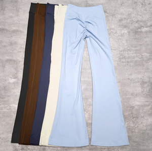 Set <span class=keywords><strong>Fitness</strong></span> <span class=keywords><strong>Fitness</strong></span> da palestra morbidi personalizzati Leggings a forma di taglio nudo Activewear allenamento Yoga set tascabile donna più abbigliamento da palestra - Product Image 4