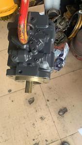 D51EX ปั๊มไฮดรอลิกรถดันดินส่วนประกอบหลักทำจากเหล็กสำหรับชิ้นส่วนเครื่องจักรก่อสร้างรถแทรกเตอร์เกลี่ยดิน - Product Image 2