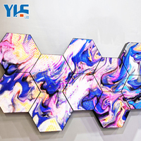 Solution d'affichage à LED irrégulière d'intérieur YHF Personnaliser la solution de mur vidéo à cylindre circulaire Module LED flexible