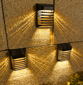 Lámpara de Pared Solar LED para Exteriores, Lámpara de <span class=keywords><strong>Cerca</strong></span> Cuadrada, Lámpara de Pared Impermeable para Jardín, Patio, Villa, Hotel, Escalera, Decoración de Paisajes - Product Image 1