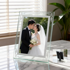 กรอบรูปแก้วใสขนาด 7 นิ้ว สำหรับตกแต่งบ้าน วางบนโต๊ะหรือแขวนผนัง - Product Image 5