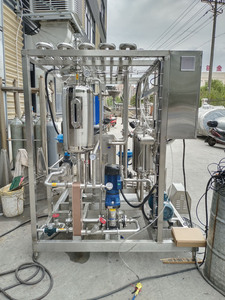 Équipement de Pasteurisation et Stérilisation de Jus en Gros - Product Image 5