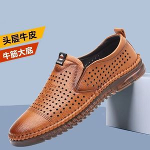 รองเท้าหนังลำลองผู้ชายแบบสวม  ระบายอากาศได้ดี ส้นเตี้ย สไตล์ฤดูร้อน สีพื้น - Product Image 4